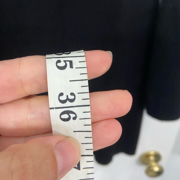 Theory V Neck Sweater 100% Cashmere Black Long Bell Sleeve Dress Size Medium - Picture 8 of 8